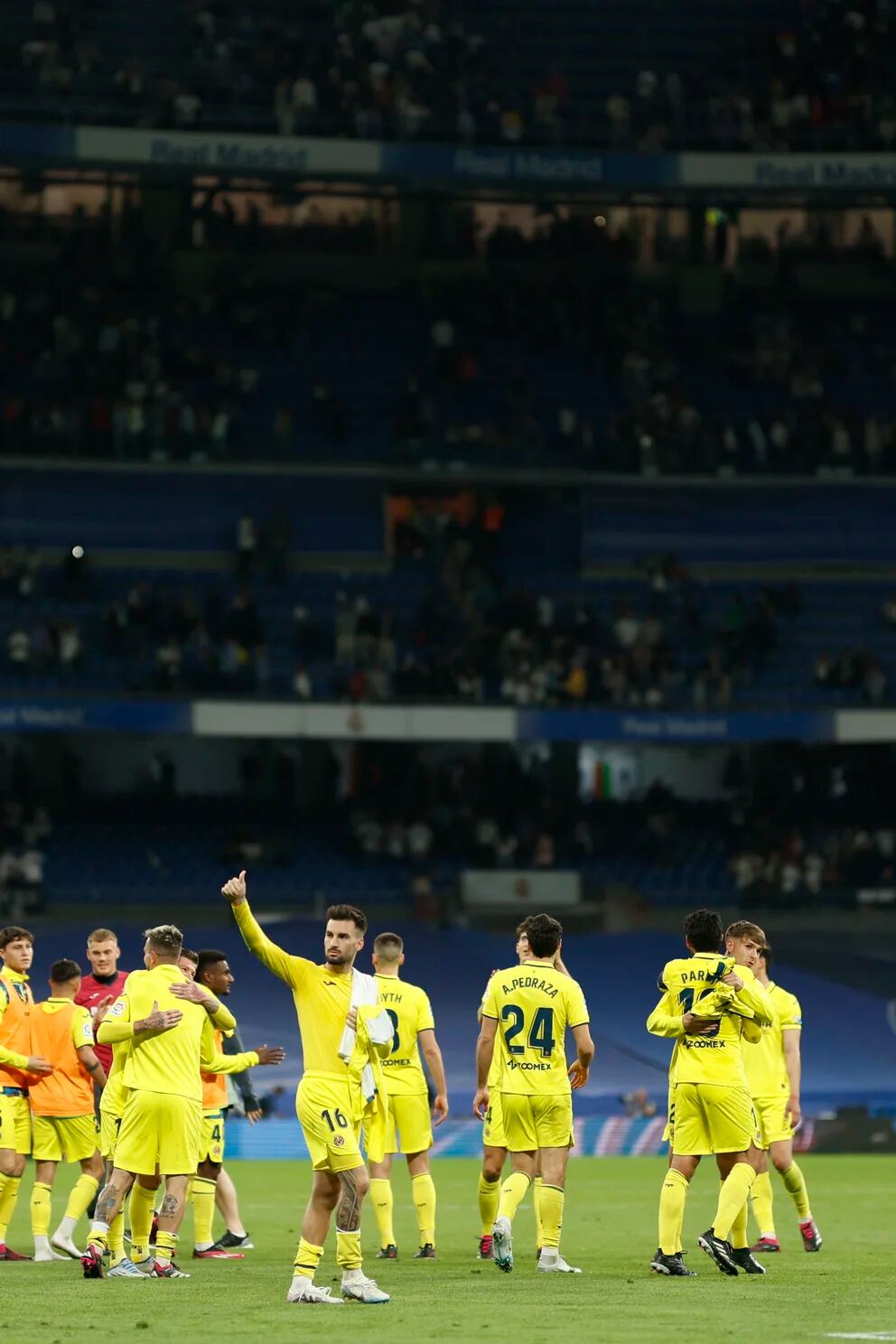 Crónica Real  El Real Madrid se despide del Bernabéu hasta 2024 con una  exhibición de juego y goles (4-1) - madridistaReal