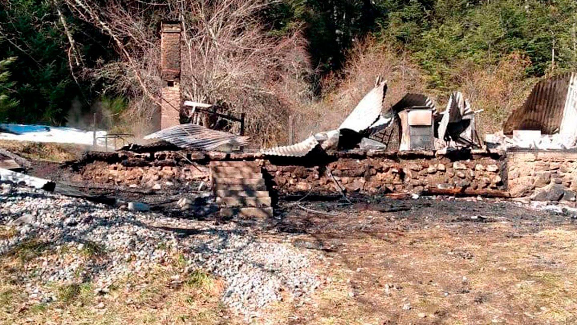 toma-de-mapuches-en-Villa-Mascardi