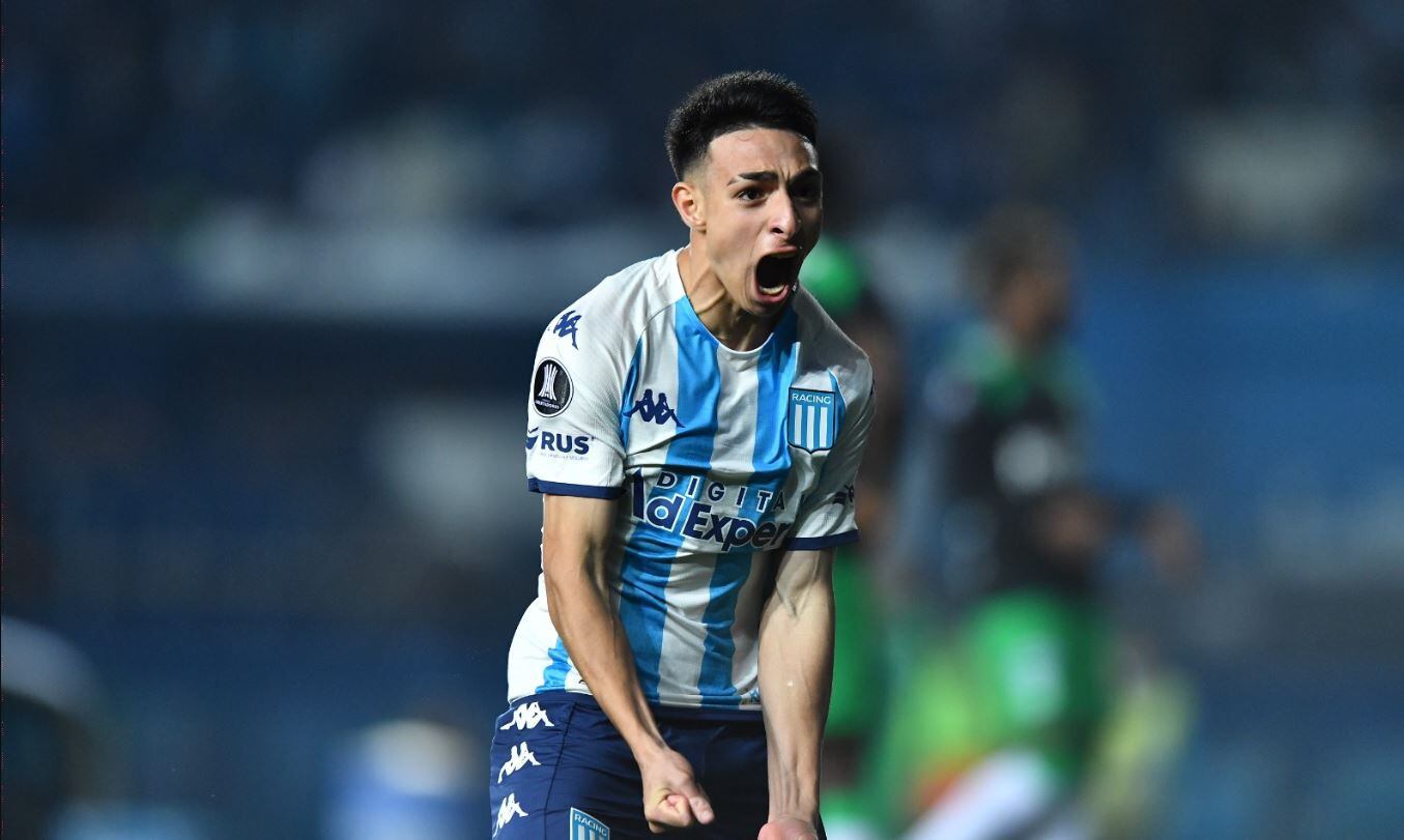 El joven rosarino de 20 años celebra su gol ante Atlético Nacional 