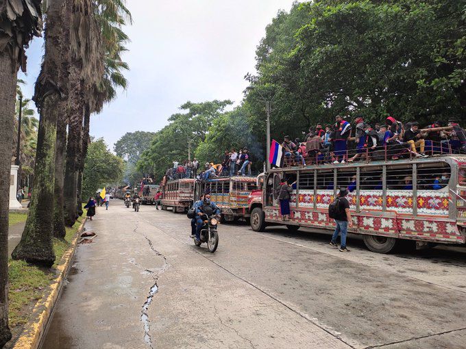 28A: Esmad empieza a dispersar personas mientras avanzan en Cali las  marchas del paro nacional - Infobae