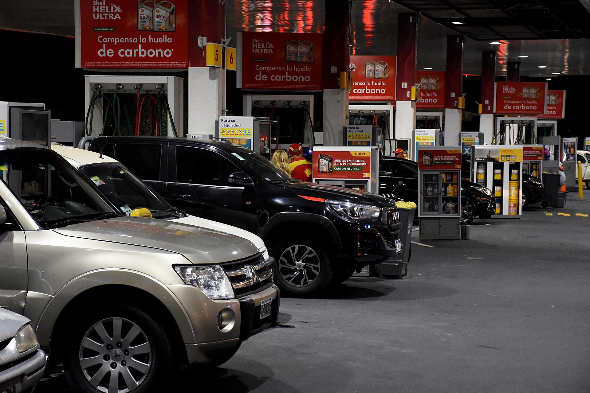 Estación de servicio Nafta combustibles 29/2