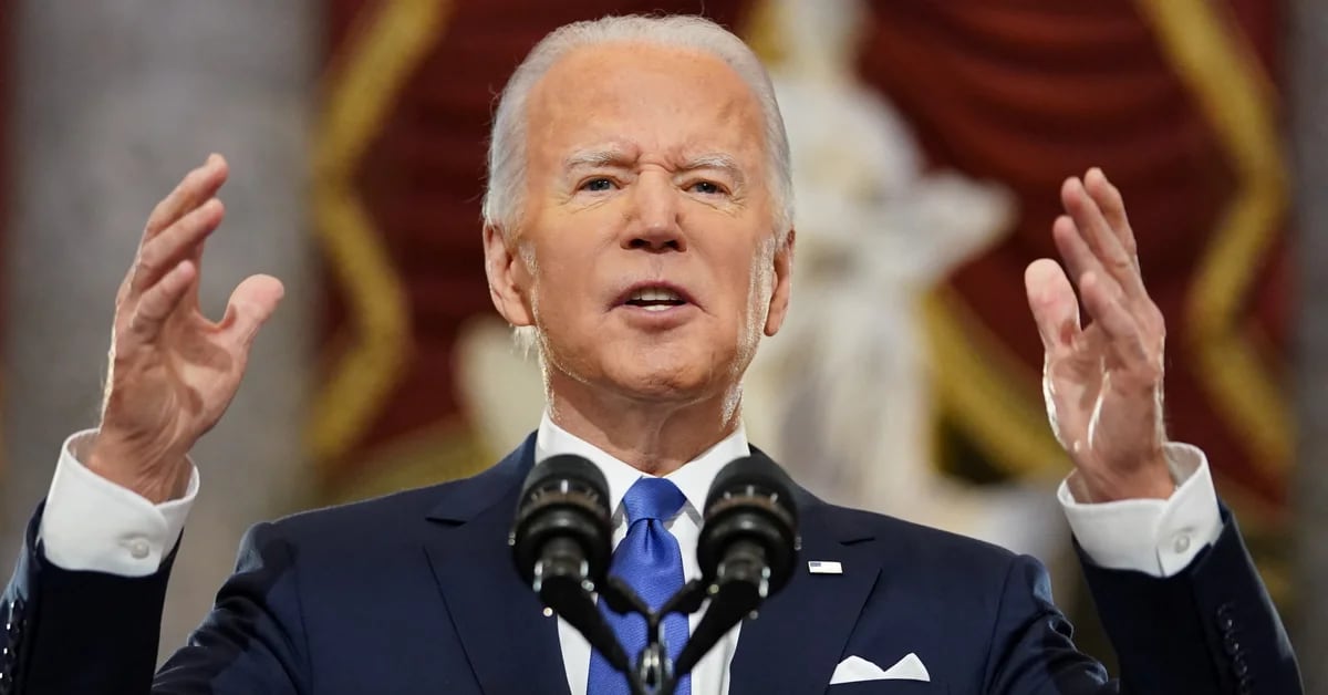 Joe Biden ha criticato Trump un anno dopo l’attacco al Campidoglio: “Si è seduto a guardare tutto in TV senza fare nulla”