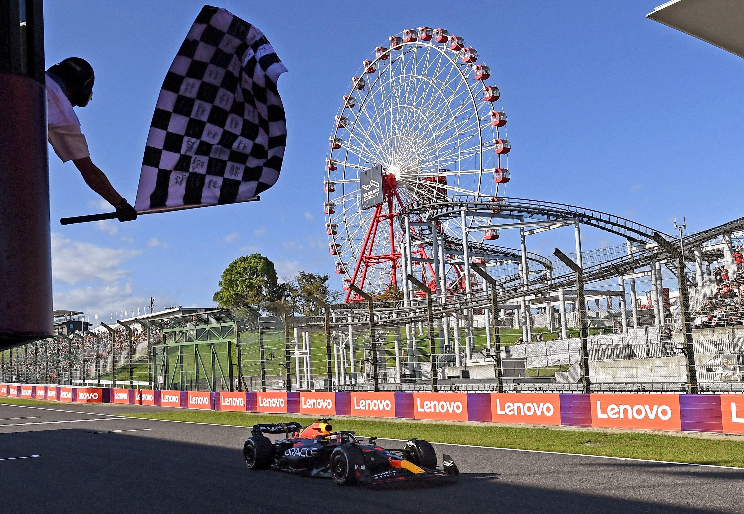 Max Verstappen logró 14 triunfos en la temporada y se coronó tricampeón mundial cinco fechas antes del final (REUTERS  TPX IMAGES OF THE DAY)