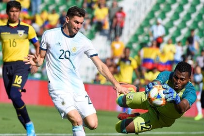 Alario se ha ganado un lugar en la Selección Argentina de Lionel Scaloni (AFP)