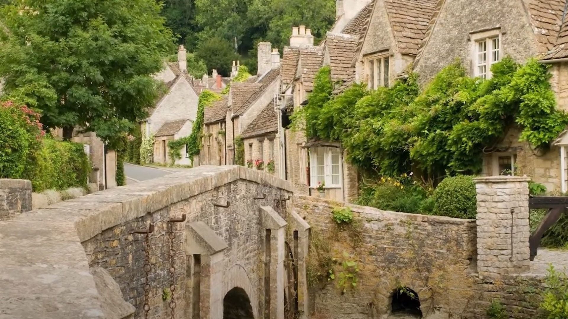 Castle Combe es uno de los pueblos más bonitos de la campiña inglesa