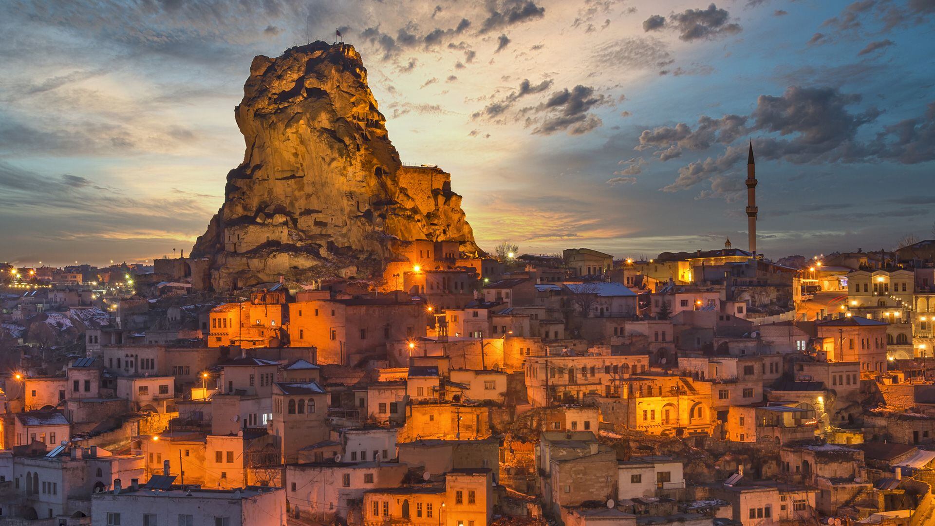 Los turistas pueden alojarse en hoteles boutique en algunas de las antiqu&amp;simas cuevas, en Capadocia (Getty)