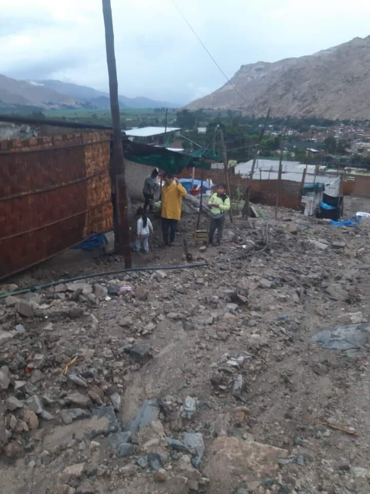 Damnificados por huaico en Huaura - Lima