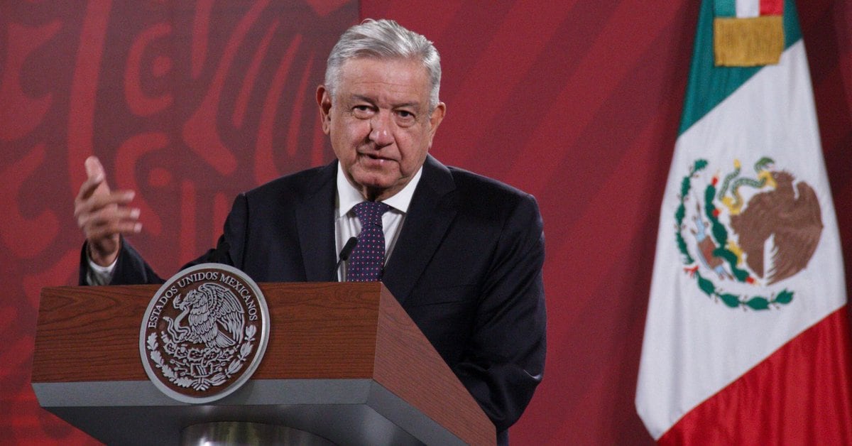 Aguinaldo para servidores públicos se recortará 50% por decreto de Andrés Manuel López Obrador