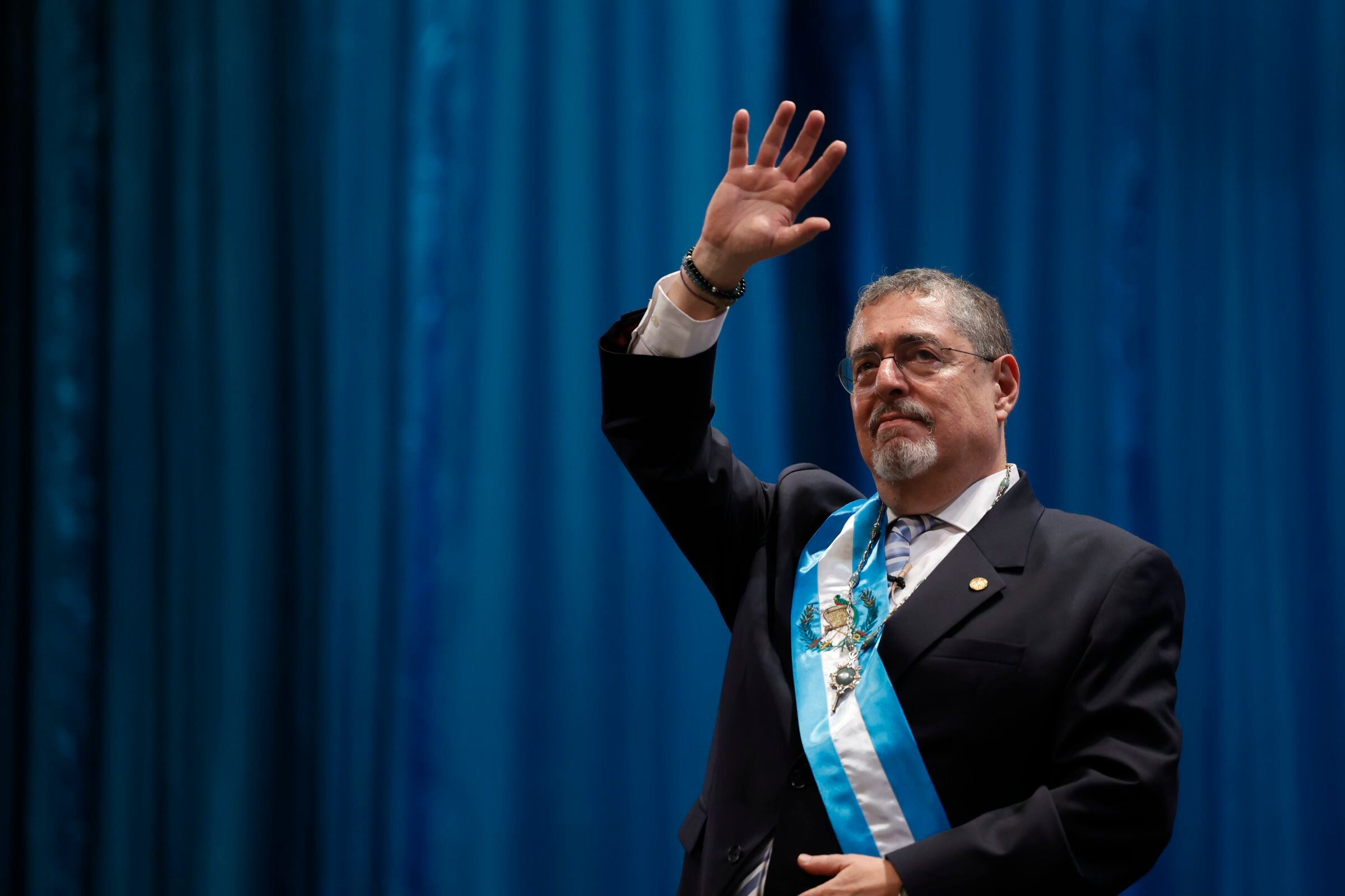 El presidente de Guatemala, Bernardo Arévalo de León (EFE/David Toro)