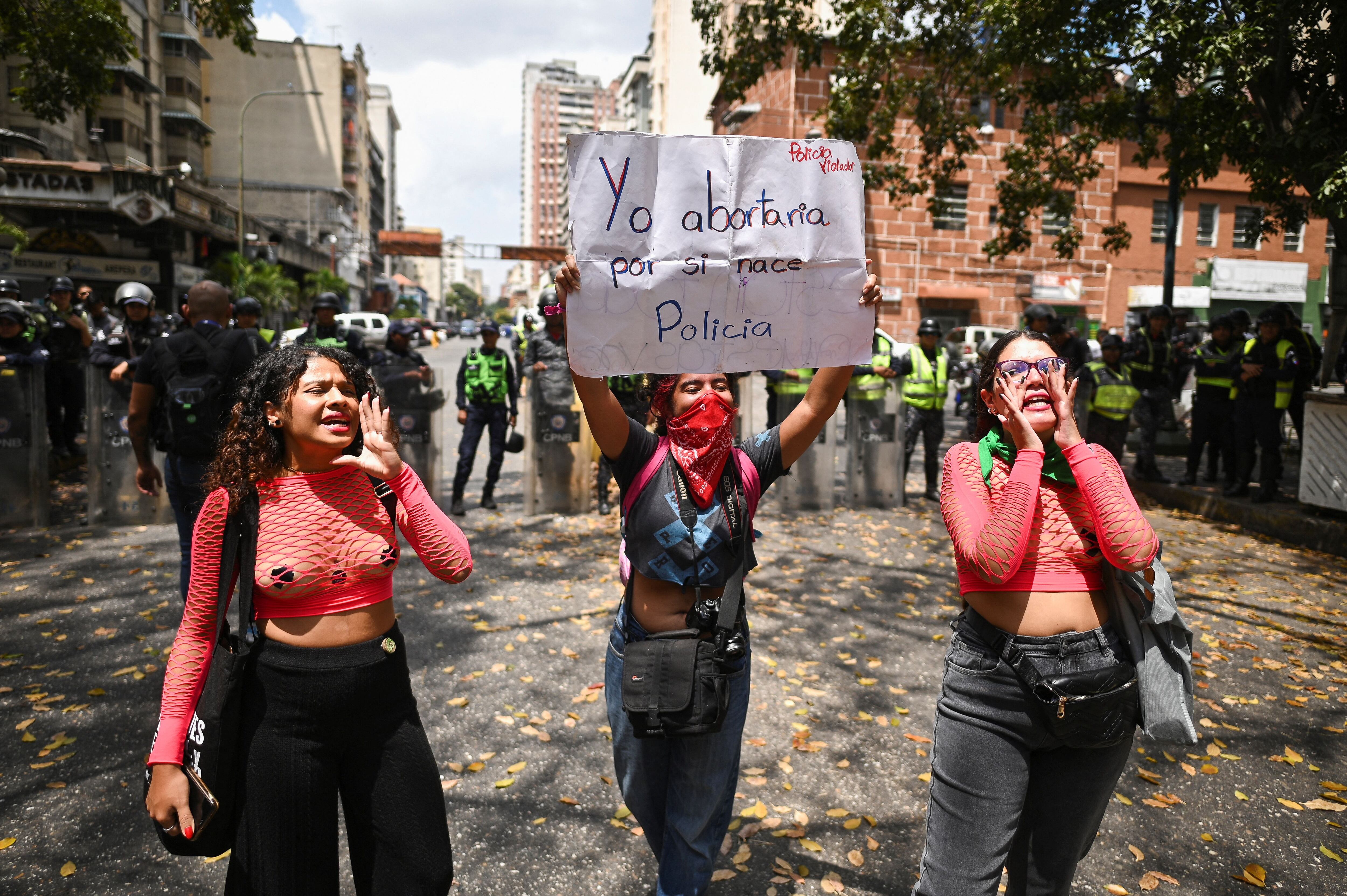 El aborto está despenalizado en Argentina, Colombia, Cuba, México y Uruguay, pero el tema nunca ha sido prioridad en 24 años de gobiernos del movimiento chavista. (REUTERS)