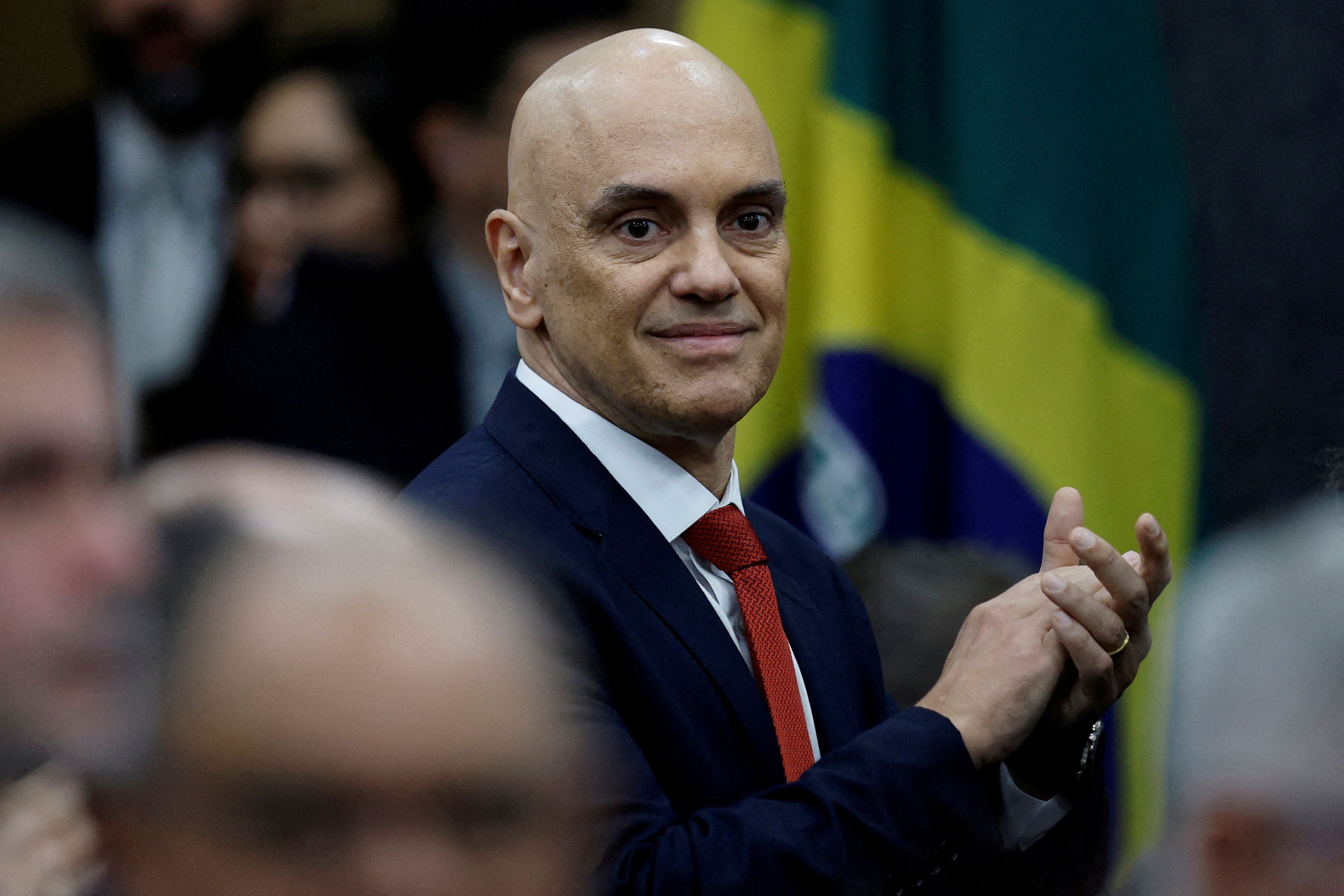 El juez Alexandre de Moraes fue el encargado de emitir las órdenes de extradición /REUTERS/Adriano Machado/File Photo