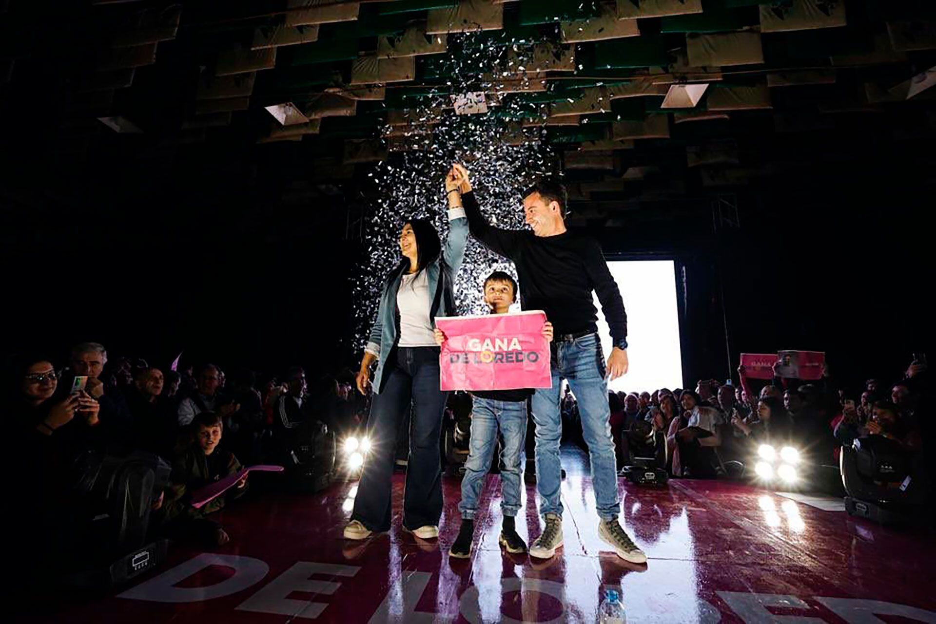 El cierre de campaña de Rodrigo De Loredo