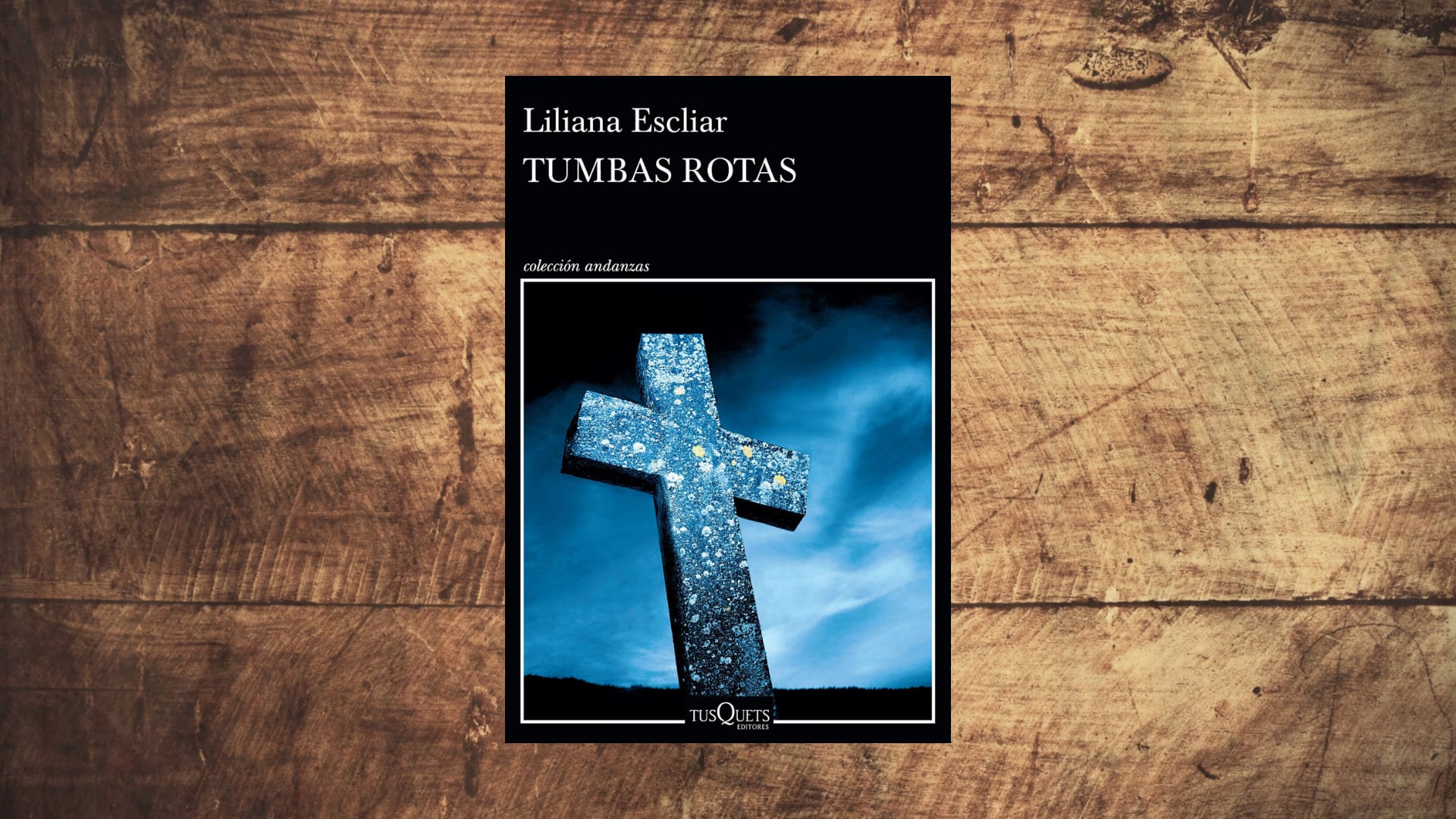 "Tumbas rotas", la última novela de Liliana Escliar