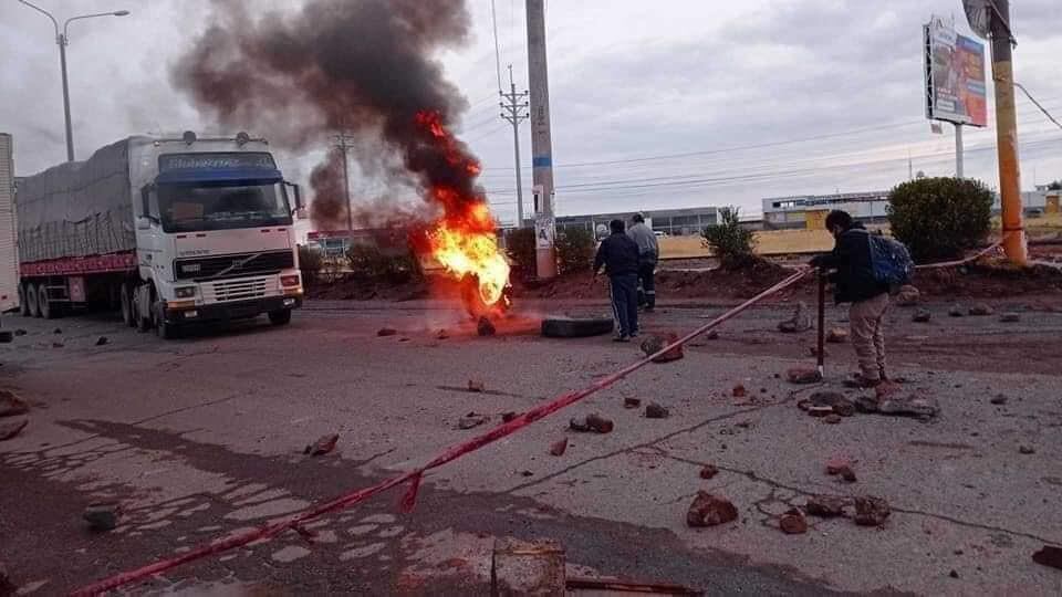 Gremios de transporte de Piura, Cusco, Junín, Cusco y otras regiones acatan paro indefinido