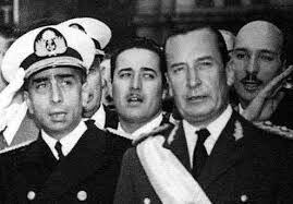 El almirante Rojas y el general Aramburu, los líderes de la dictadura que derrocó a Perón