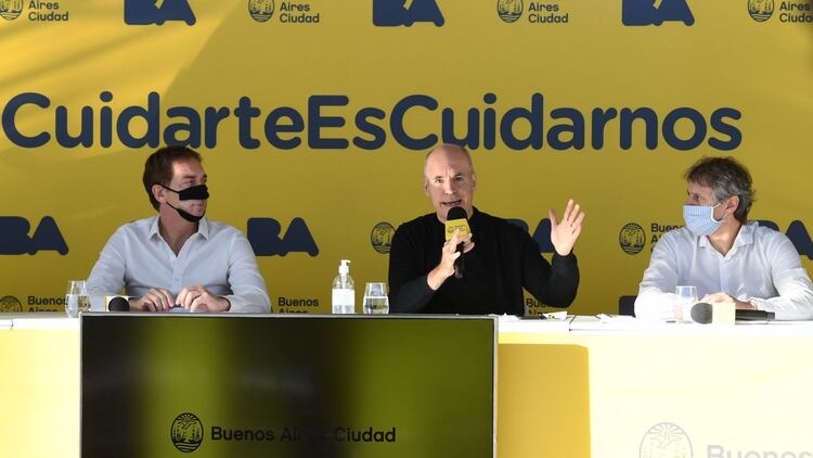 Diego Santilli, Horacio Rodríguez Larreta y Felipe Miguel (Maximiliano Luna)