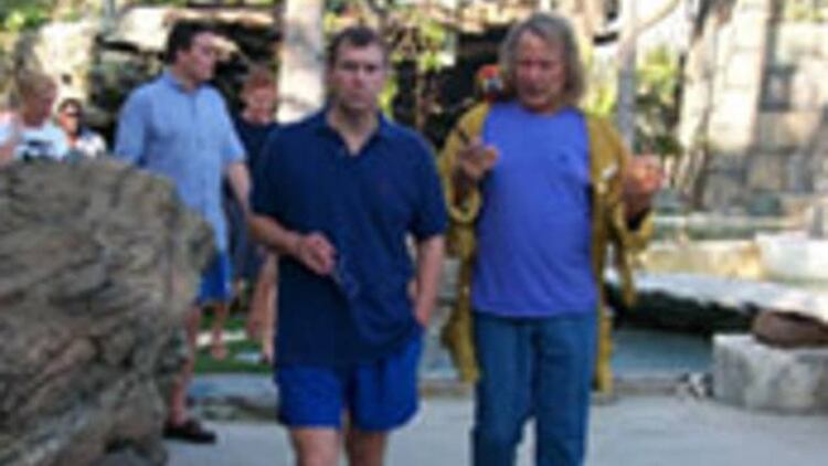 El Príncipe Andrés visitó al magnate Peter Nygard en su lujosa finca en las Bahamas en 2000