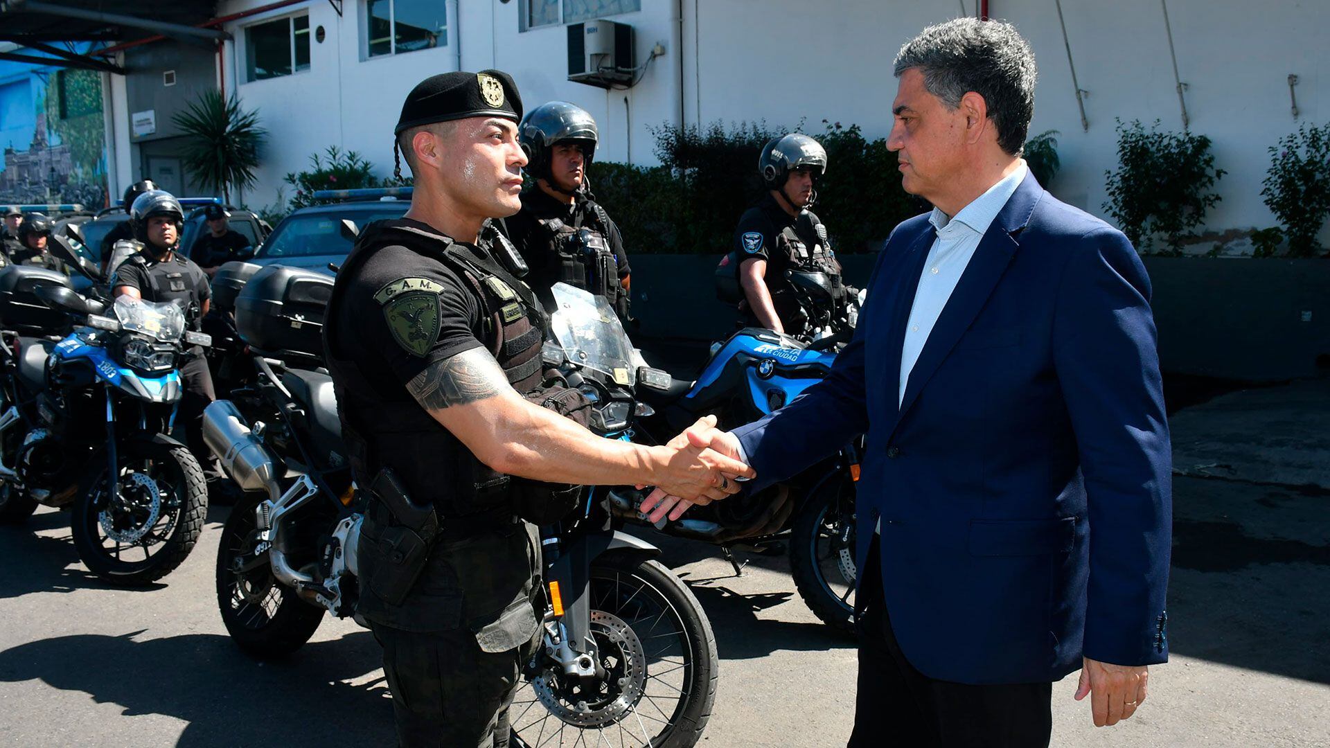 El gobierno porteño presentó una nueva unidad de despliegue policial para prevenir delitos