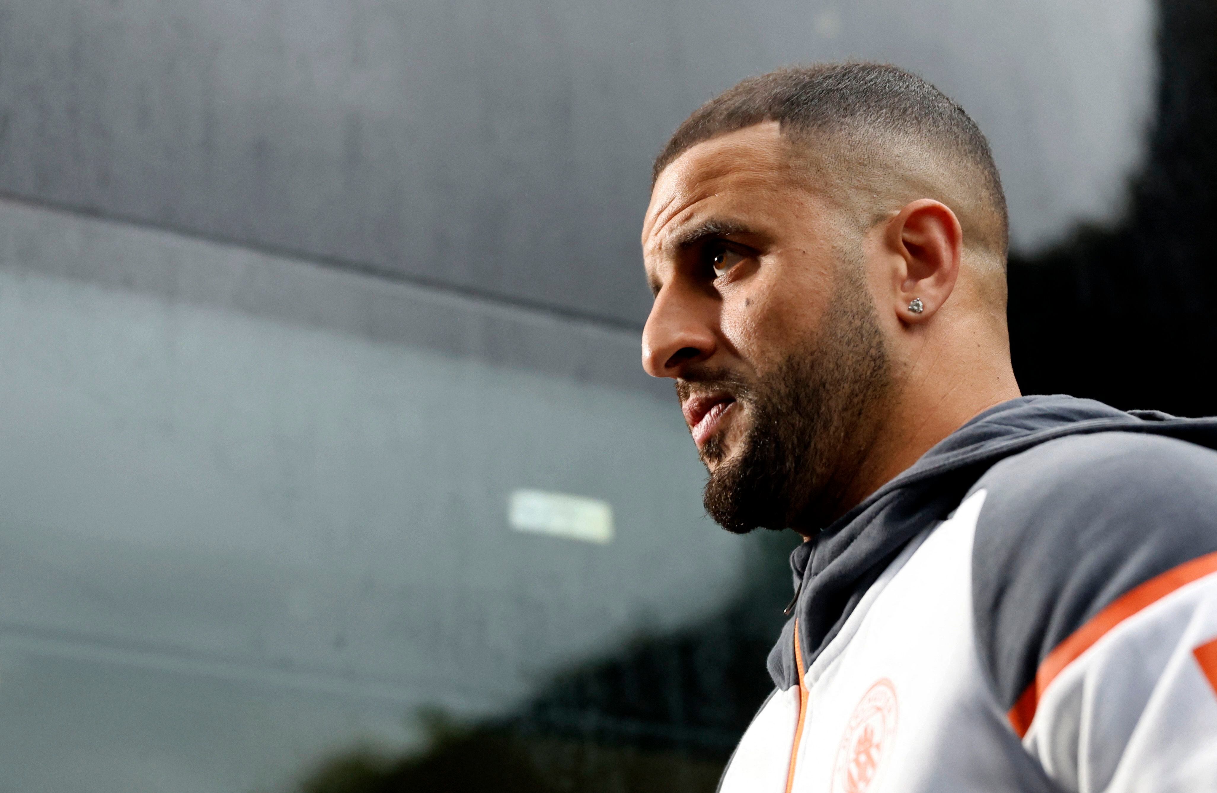 Kyle Walker, con un pie afuera del Manchester City (Reuters/Peter Cziborra)