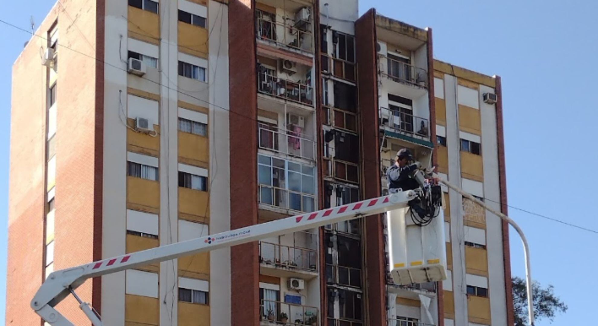 edificio barrio 24 de febrero FONAVI de Garín, Escobar