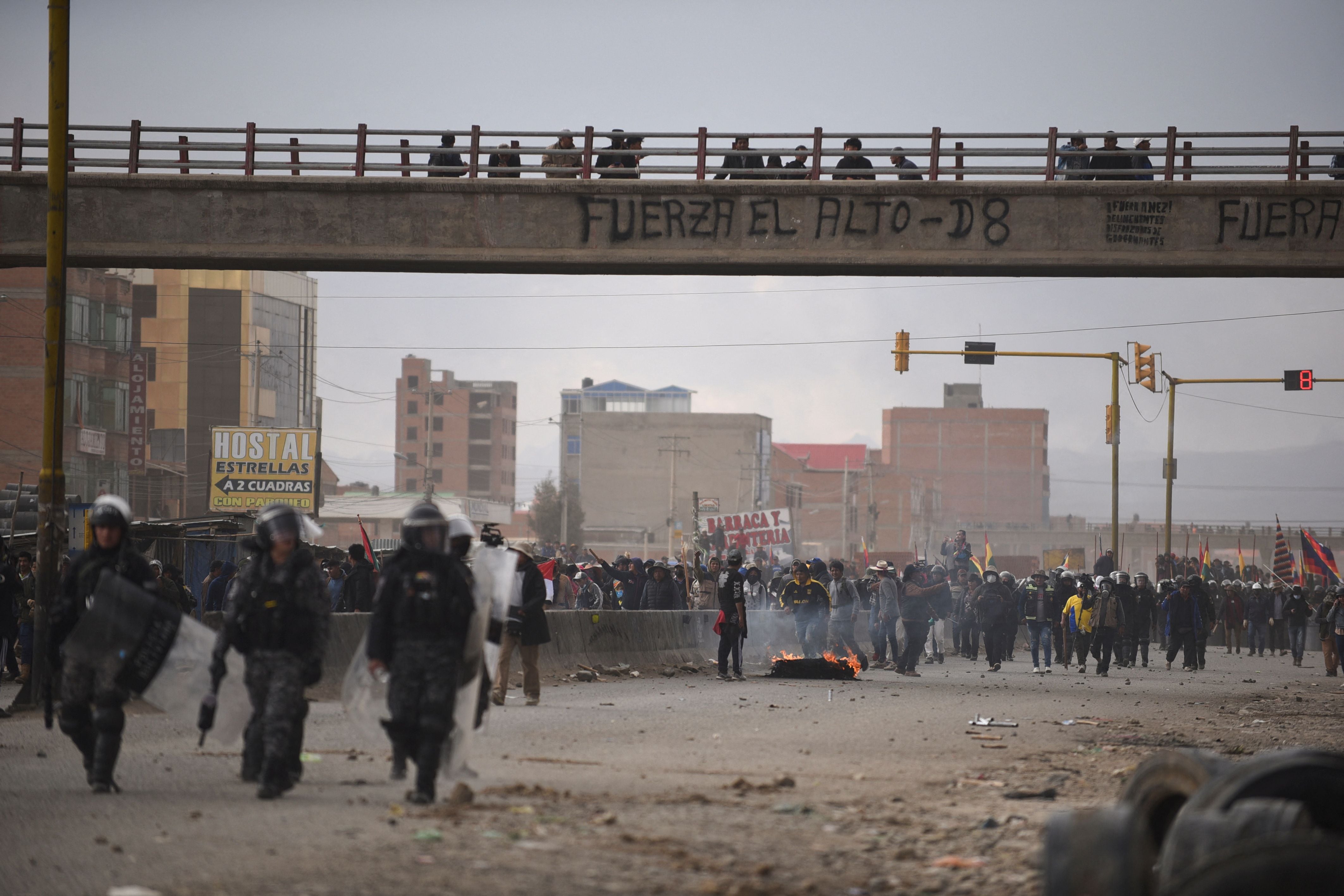 Enfrentamientos entre seguidores de Evo Morales y Luis Arce en Ventilla, El Alto, el 22 de septiembre de 2024. REUTERS/Claudia Morales