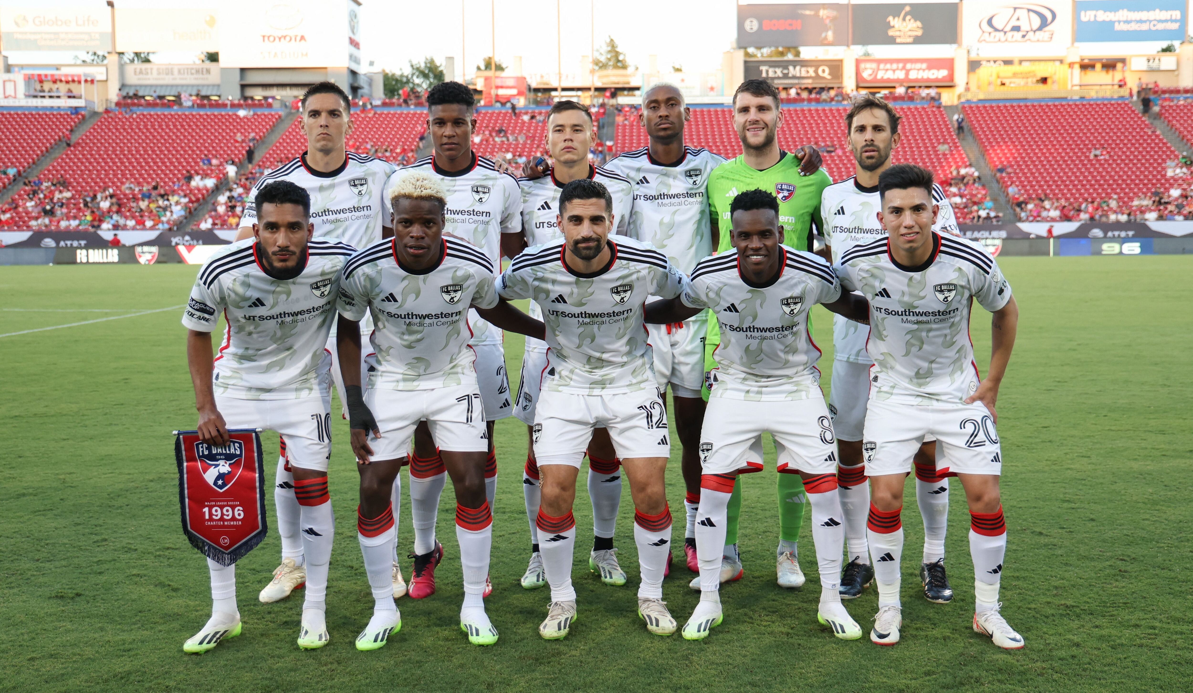 El equipo de FC Dallas que derrotó al Mazatlán en la Leagus Cup para avanzar a octavos (Kevin Jairaj-USA TODAY Sports)