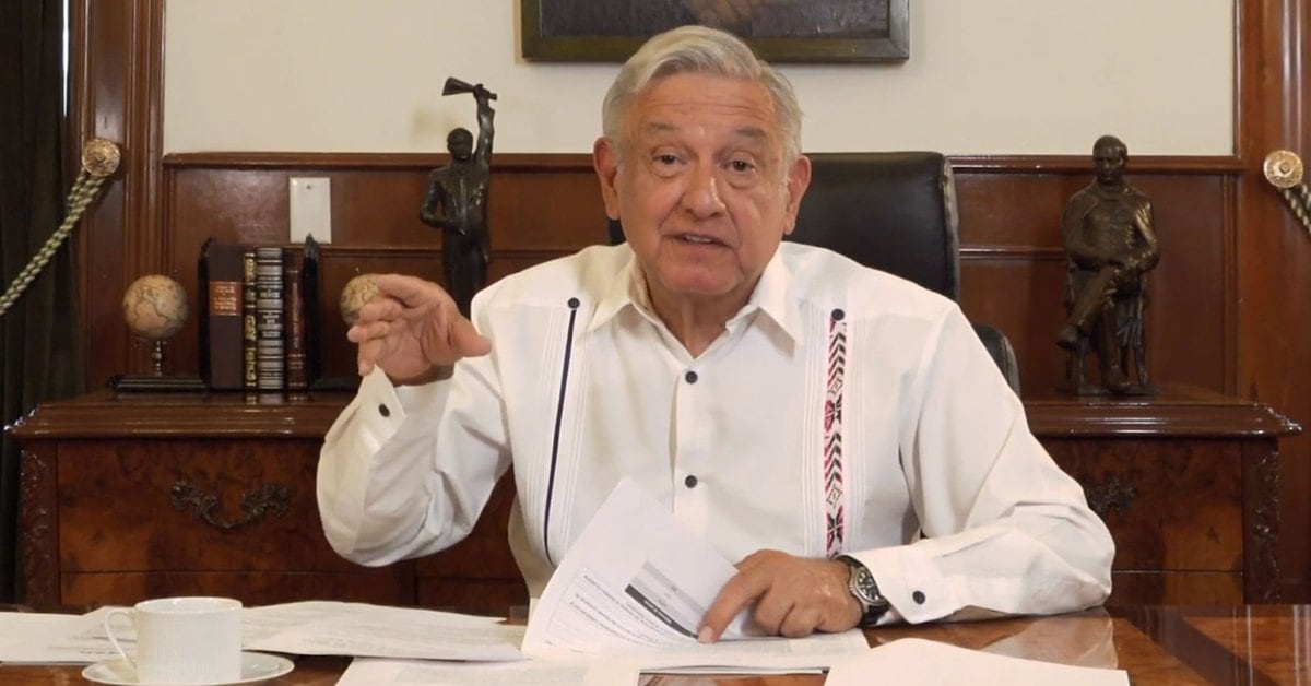 El contrato de la planta Etileno XXI costó a 15 mil millones de mexicanos: Andrés Manuel López Obrador