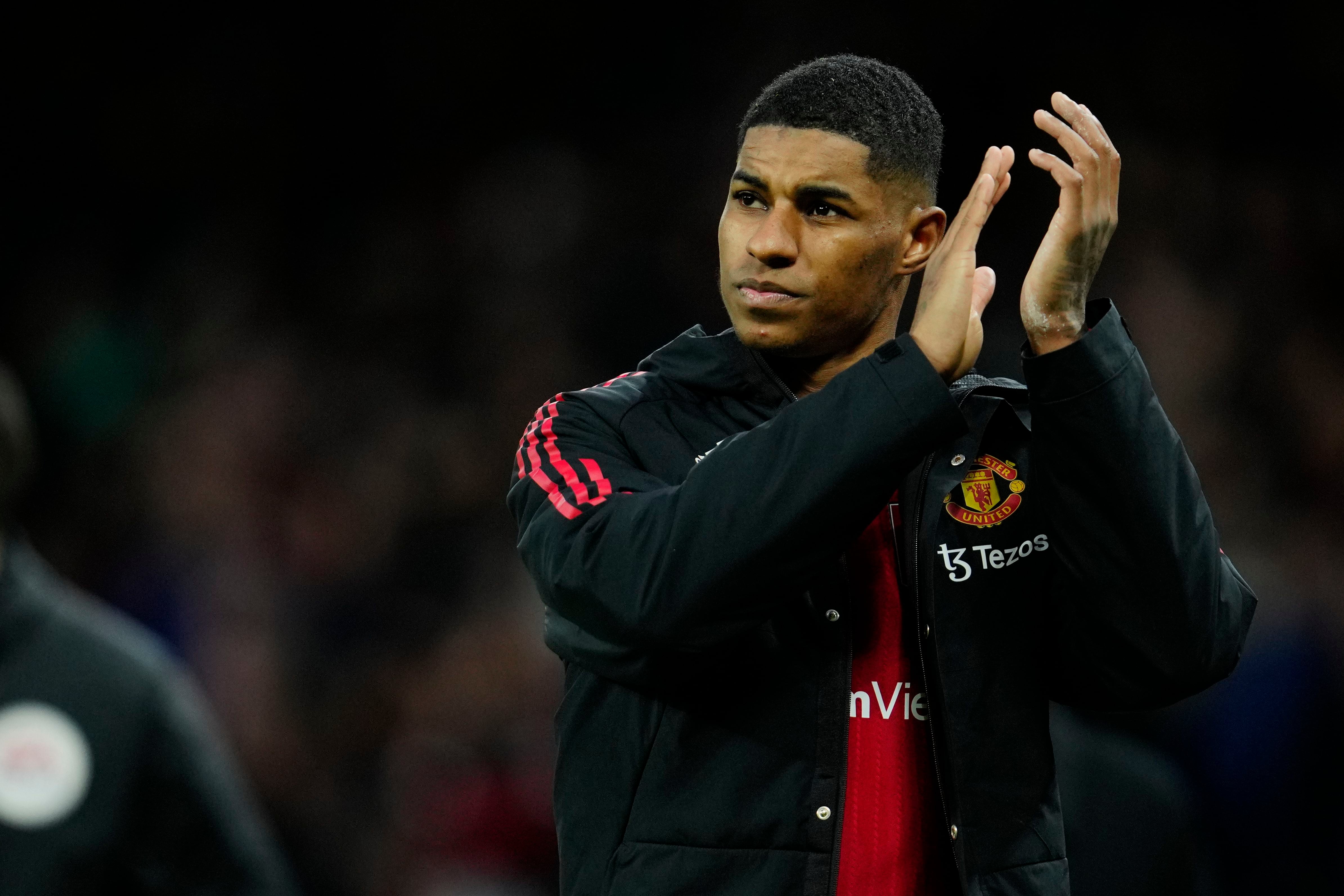 Rashford ayudó a una de las figuras históricas del Manchester United (AP)