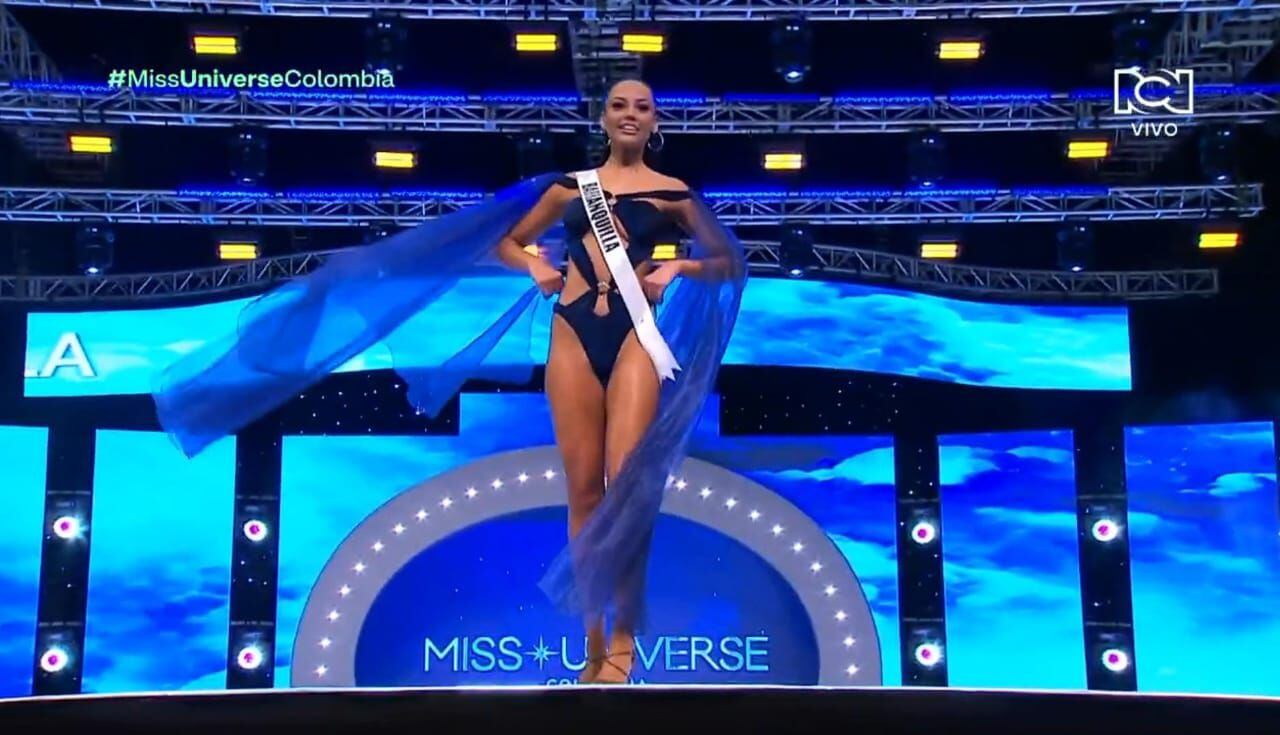 Desfile en traje de baño: Miss Universe Barranquilla - crédito RCN