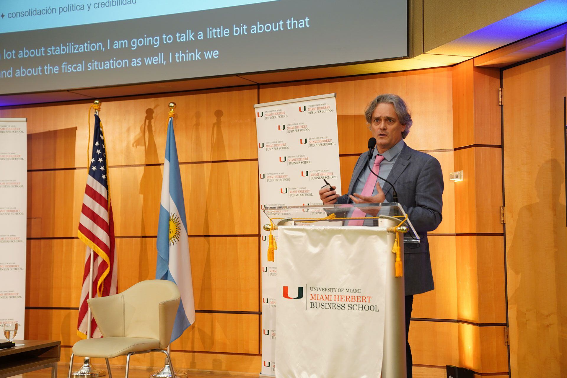 Pan-American economic forum at the University of Miami: Argentina in transition