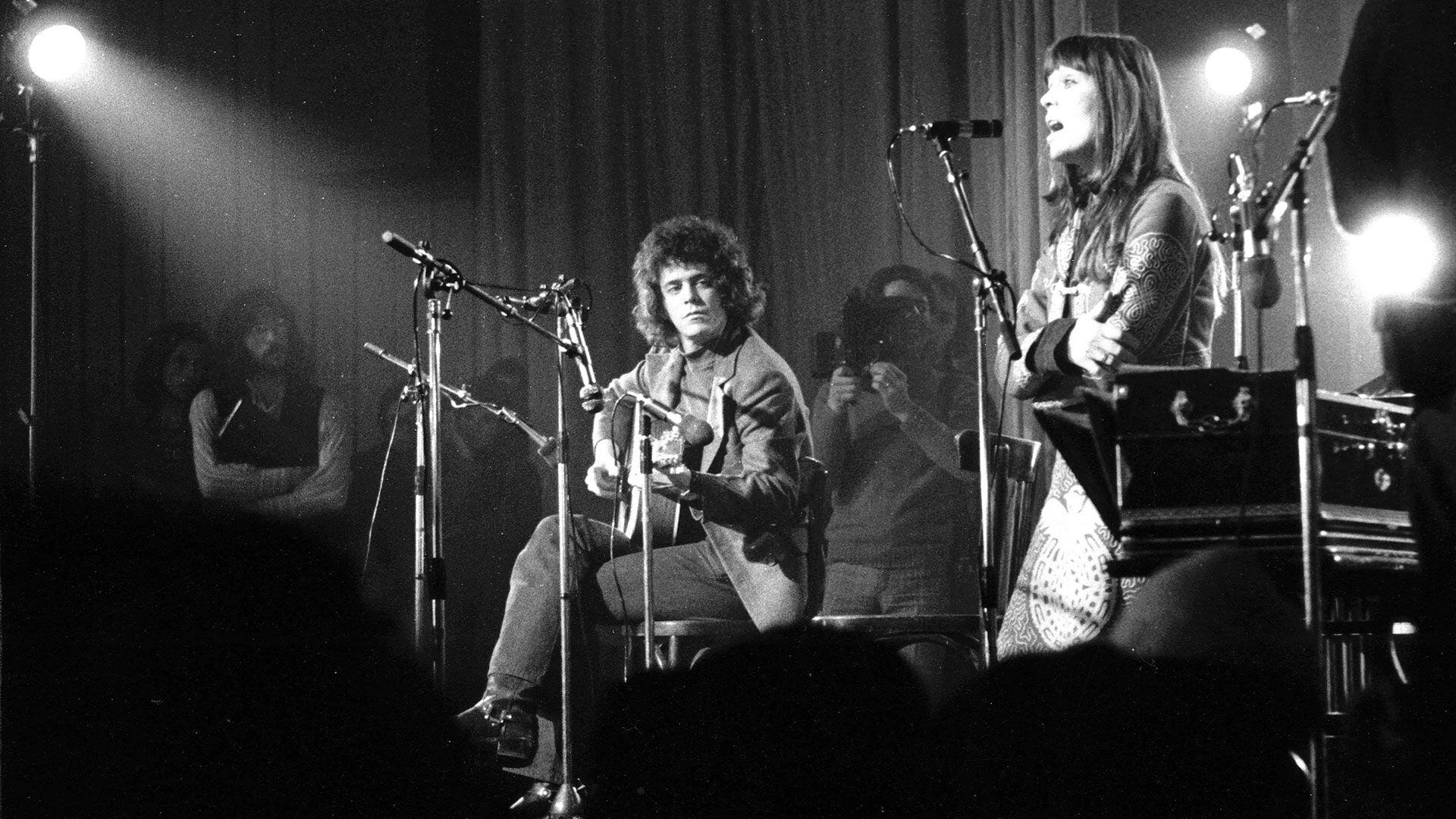 Reed y Nico, juntos en París. (Photo by Mick Gold/Redferns)