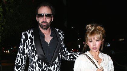 Sin caretas, ni maquillajes: Nicolas Cage y Erika Koike (Foto: Grosby Group)