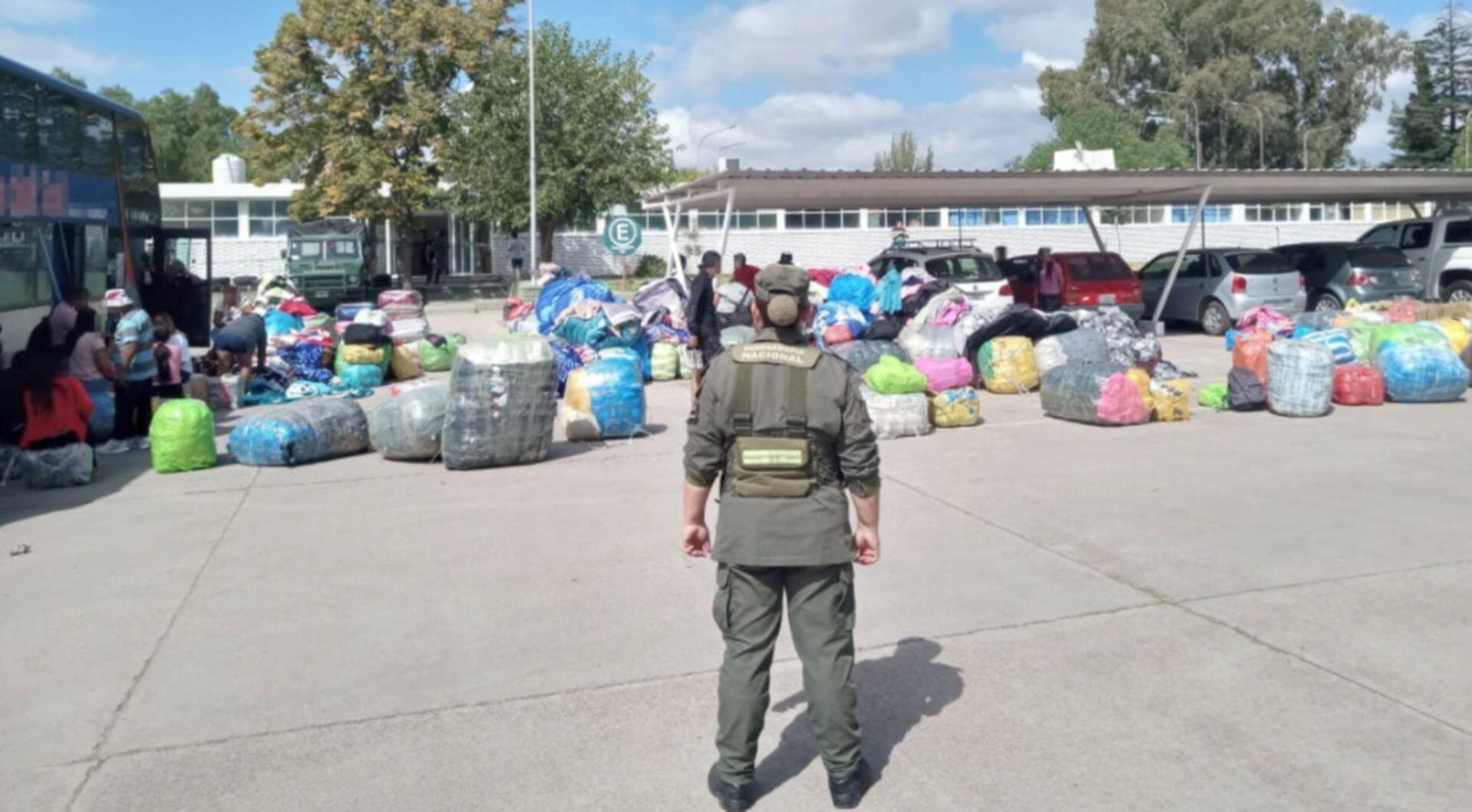 Gendarmería incautó mercadería de contrabando valuada en 90 millones de pesos en Mendoza (GNA)