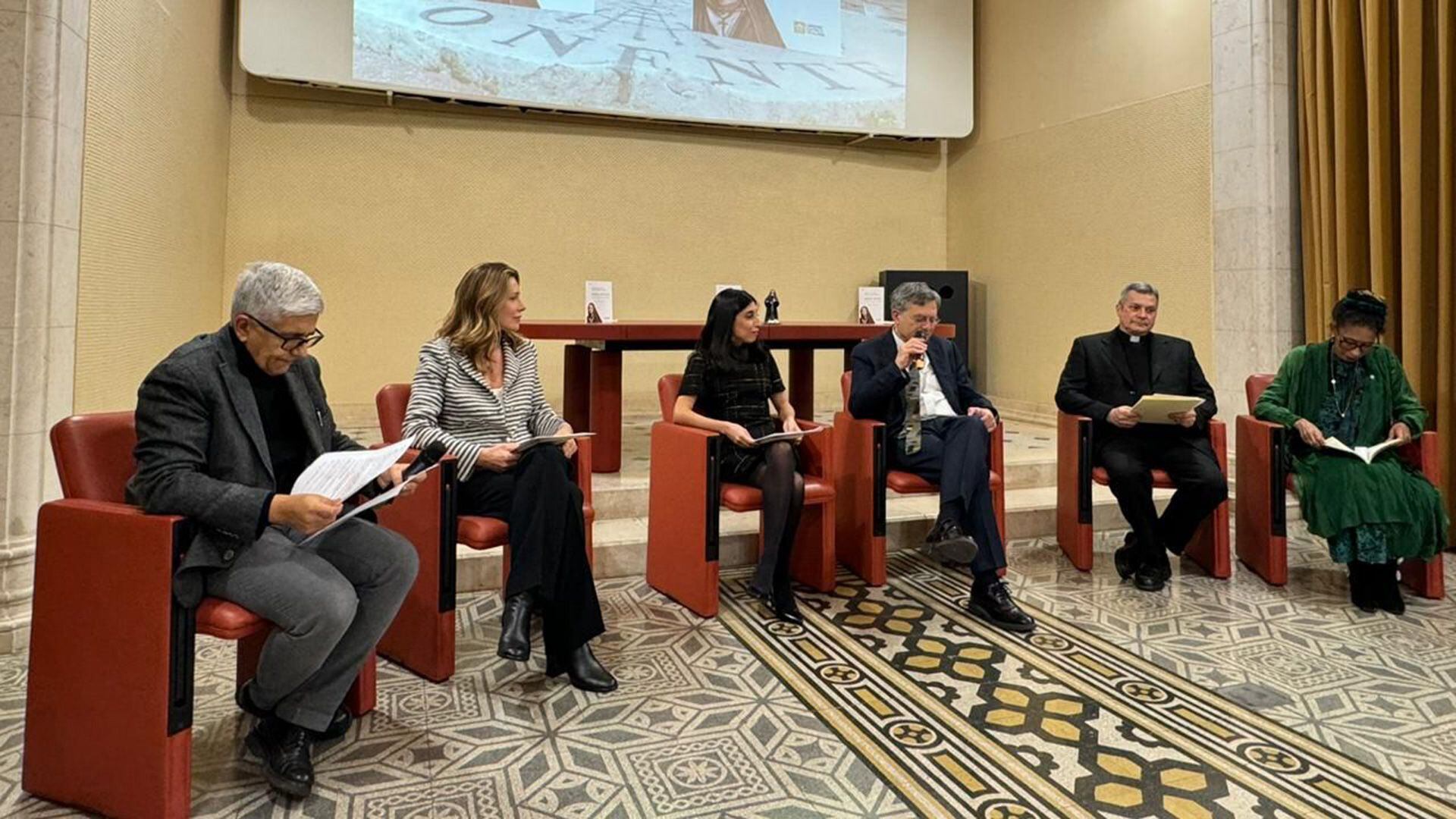 Presentación Mama Antula en el Vaticano