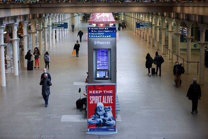 La estación internacional St Pancras en Londres. Reino Unido, 21 de diciembre de 2020. REUTERS/Hannah McKay