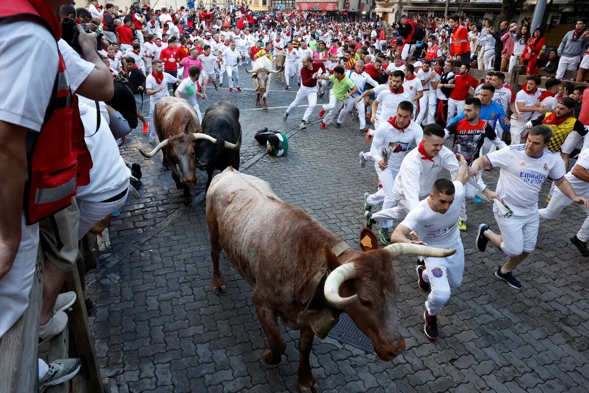 Fúria animal: fotos confirmam os perigos da Corrida de Touros em Pamplona -  Mega Curioso