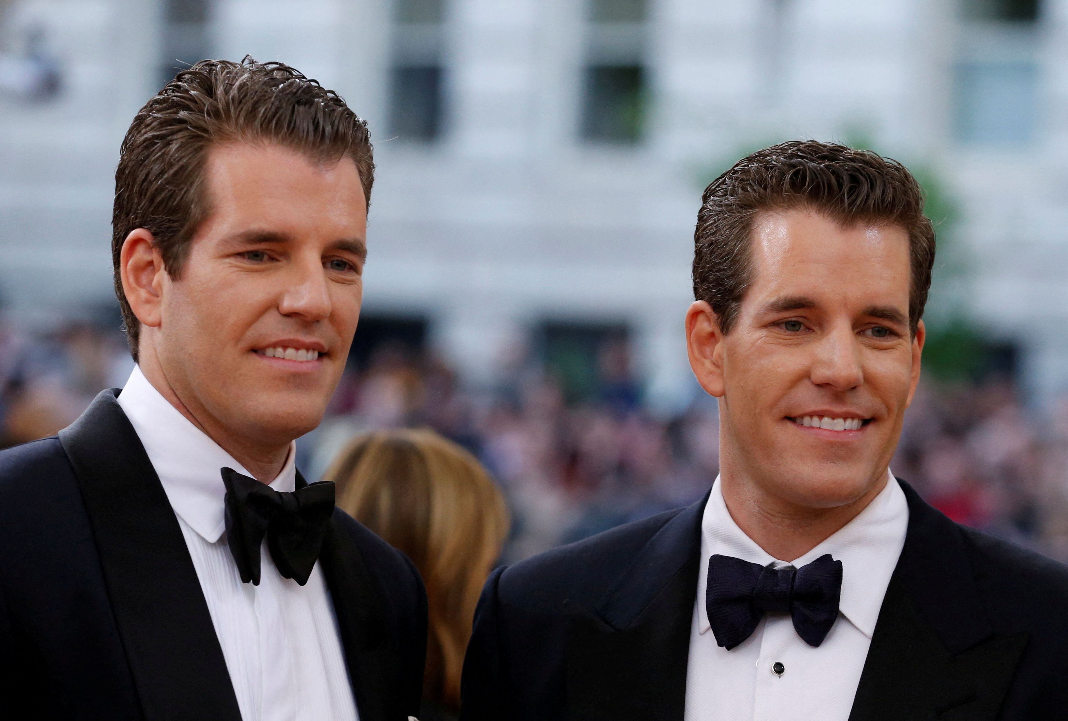 Los emprendedores Tyler y Cameron Winklevoss (REUTERS/Lucas Jackson/Archivo)