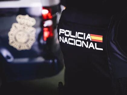 noticiaspuertosantacruz.com.ar - Imagen extraida de: https://www.infobae.com/espana/2024/04/22/la-policia-difunde-el-truco-para-evitar-que-te-enganen-con-las-estafas/
