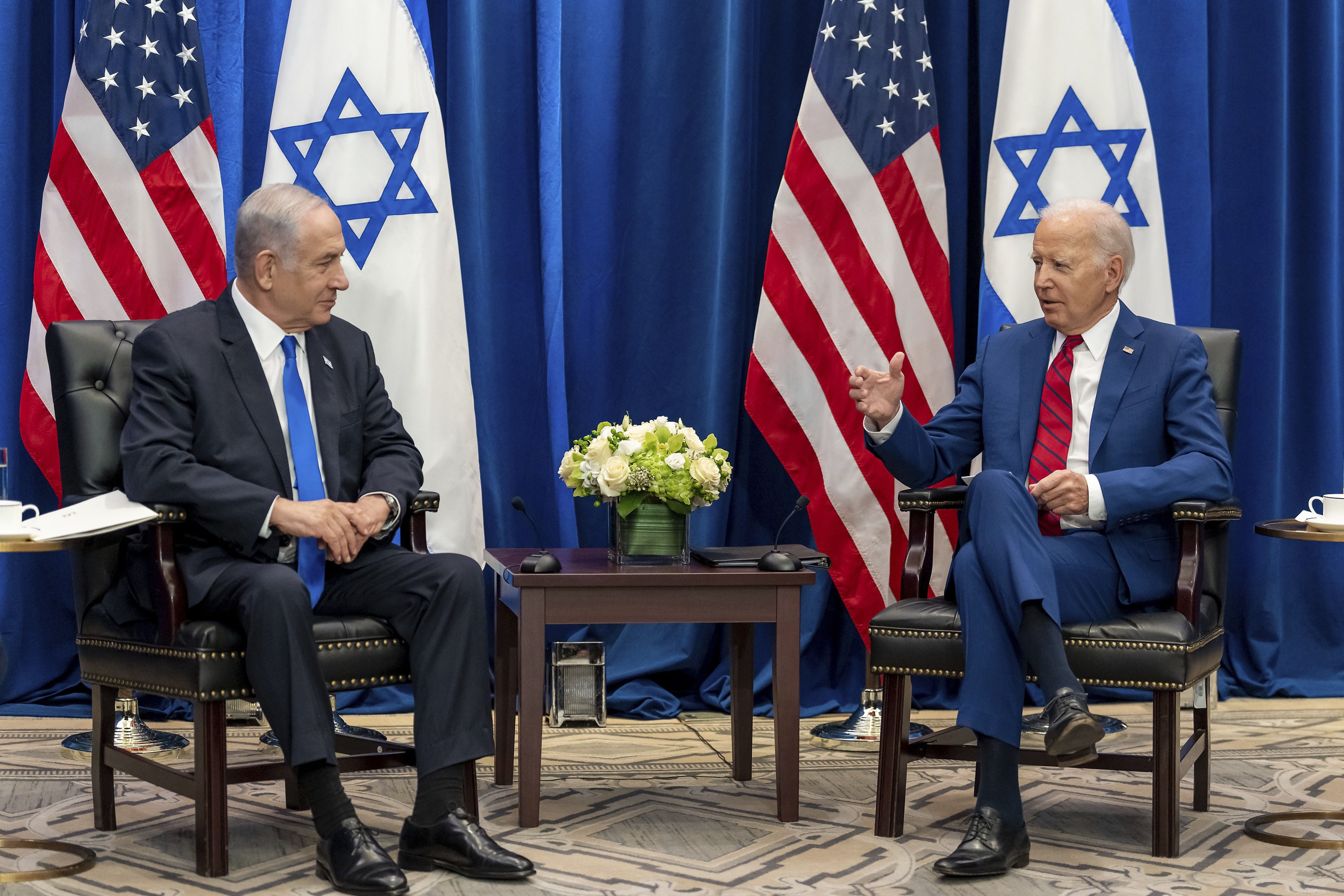 El presidente de Estados Unidos, Joe Biden, a la derecha, mantiene una reunión bilateral con el primer ministro israelí, Benjamin Netanyahu, en la sede de Naciones Unidas, el 20 de septiembre de 2023, en Nueva York, Nueva York. Europa Press/Contacto/Adam Schultz/White House/Archivo
