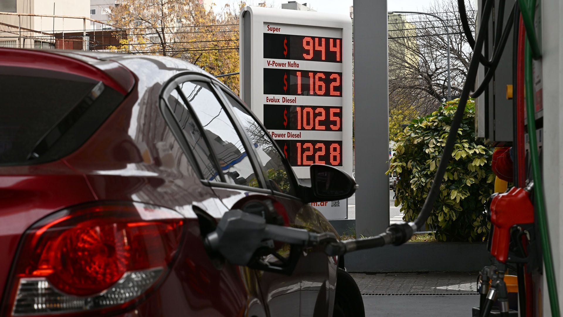 aumentos nafta estacion de servicio combustible