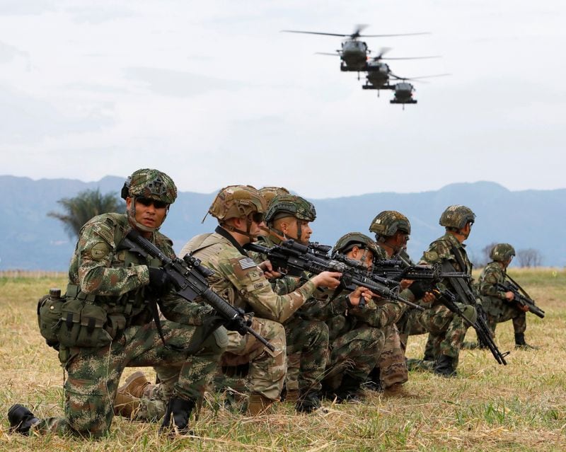  Una unidad de apoyo del ejército de Estados Unidos desembarca en Uruguay en 2024 (REUTERS/Jonathan Drake)