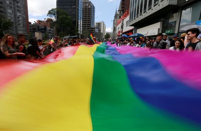 Una imagen de uno de las más recientes Marcha del Orgullo realizada en la ciudad colombiana de Bogotá (REUTERS/John Vizcaino)