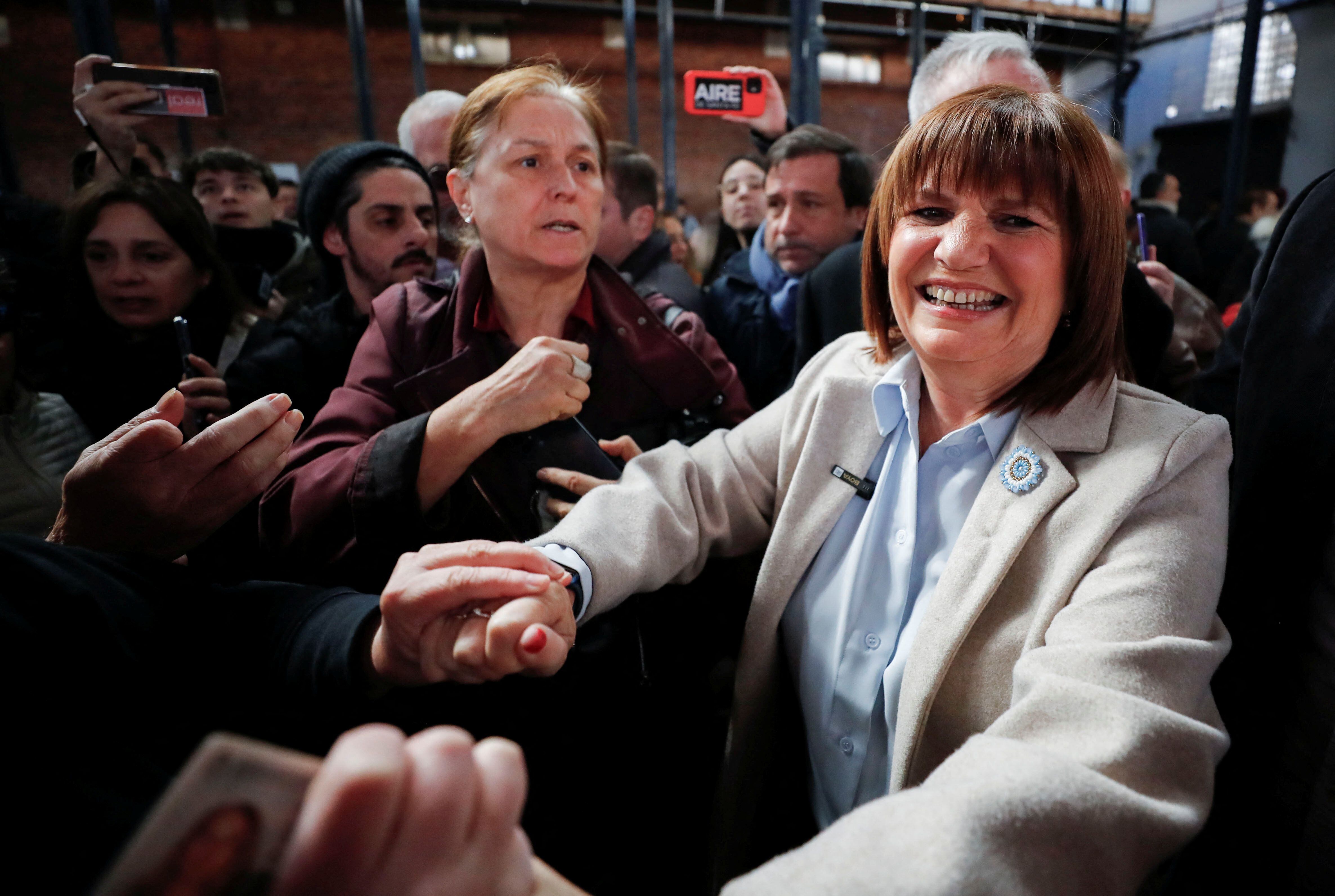 Patricia Bullrich llegó a votar a La Rural. 