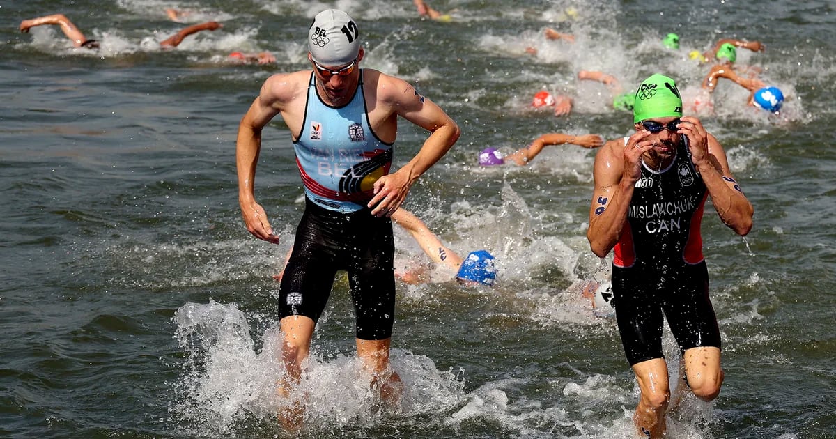 Athlete's Unpleasant Confession After Swimming the Seine and Completing the Triathlon at the Olympic Games