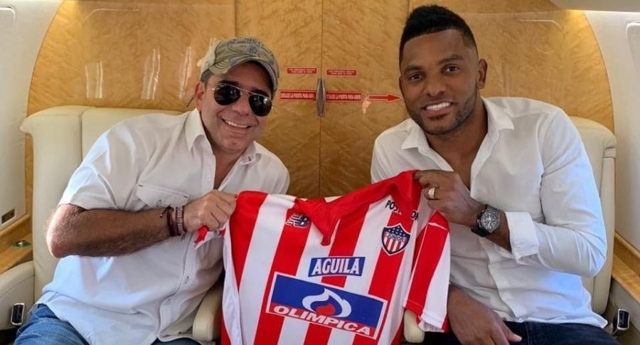 En diciembre de 2019, Álex Char recogió personalmente a Miguel Borja para cerrar su vinculación con el Junior de Barranquilla - crédito @AlejandroChar/X