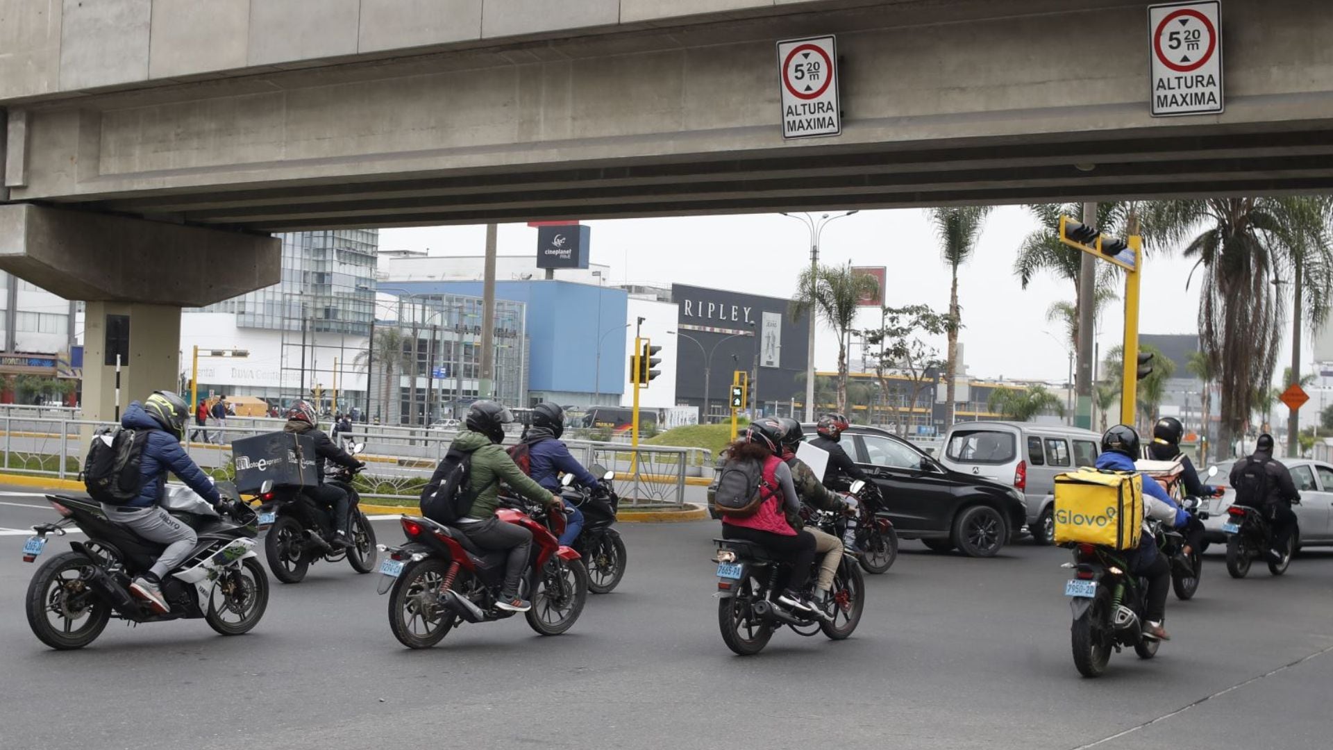 Tránsito de motos por algunos distritos de Lima se encuentra otra vez en debate. (Foto: Andina)