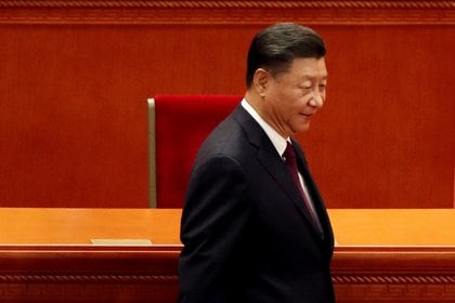 El presidente de China, Xi Jinping. El régimen, a través de sus reguladores, está abriendo la vía para que China tome más control de la firma. (REUTERS/Carlos Garcia Rawlins)