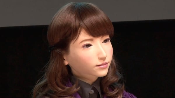 Érica es uno de los robots humanoides que fueron desarrollados por Ishiguro.