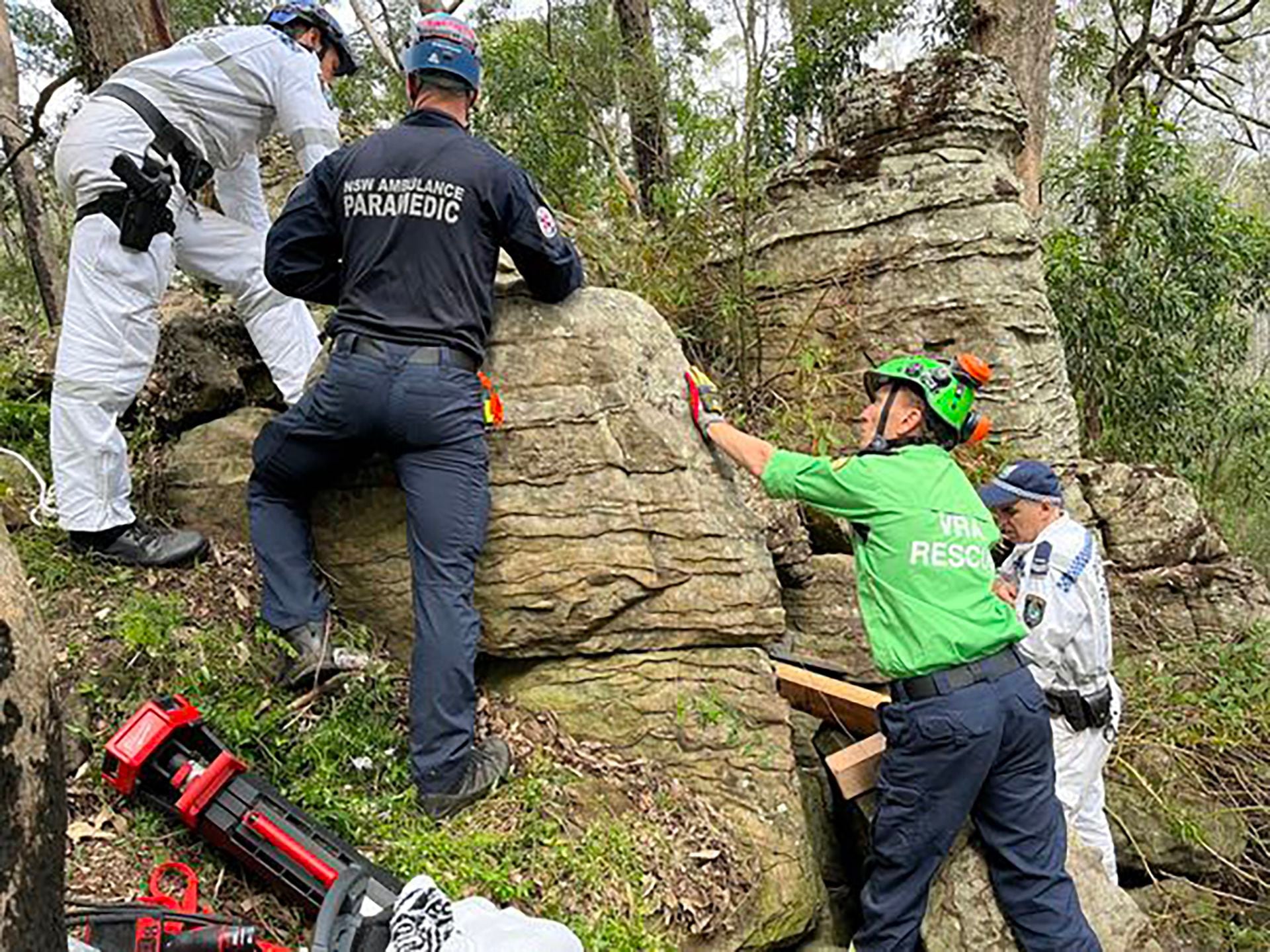 Equipos de emergencia en el lugar en Nueva Gales del Sur Crédito: NSW Ambulance (facebook)