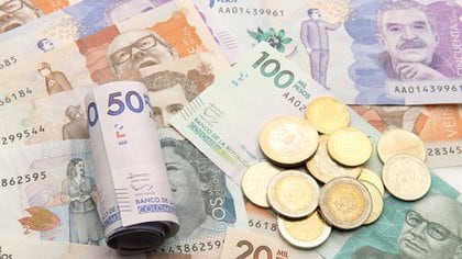 Colombia seeks to exchange its debt in pesos or dollars (Shutterstock)